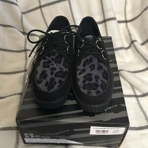 TUK Women’s Creeper Oxfords, leopard print, Size 8